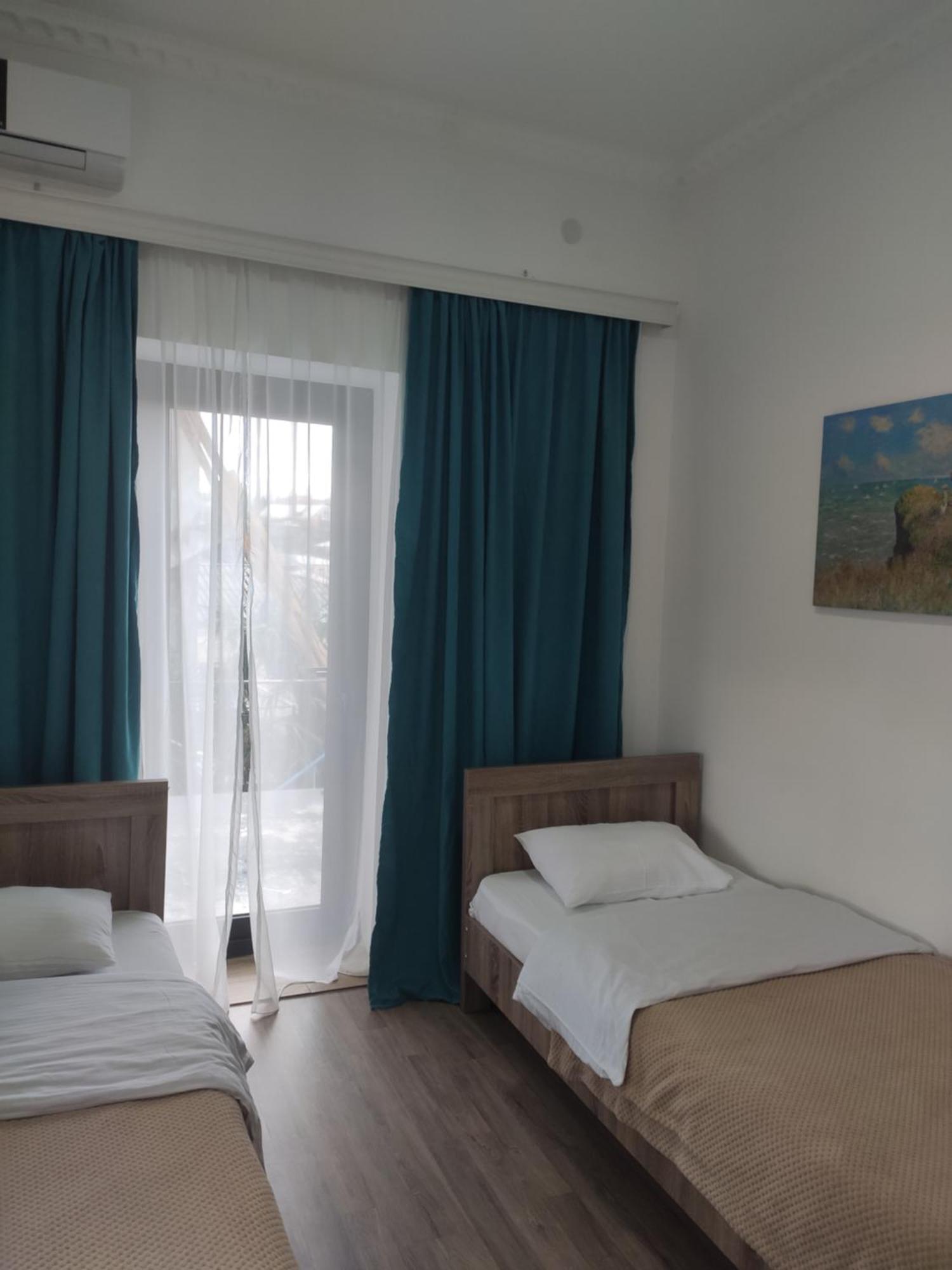 Family Нotel Banuri Kutaisi Dış mekan fotoğraf