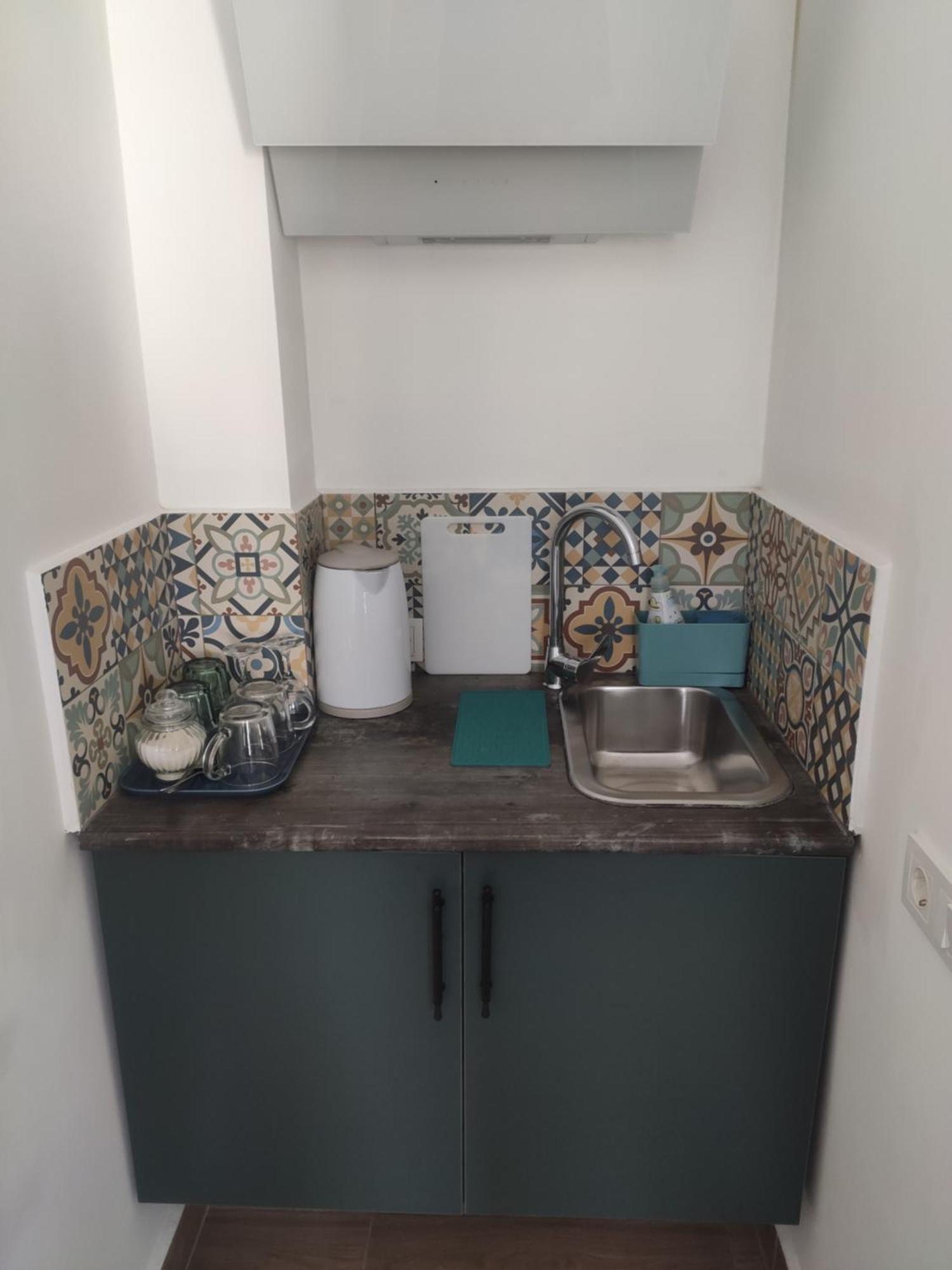 Family Нotel Banuri Kutaisi Oda fotoğraf